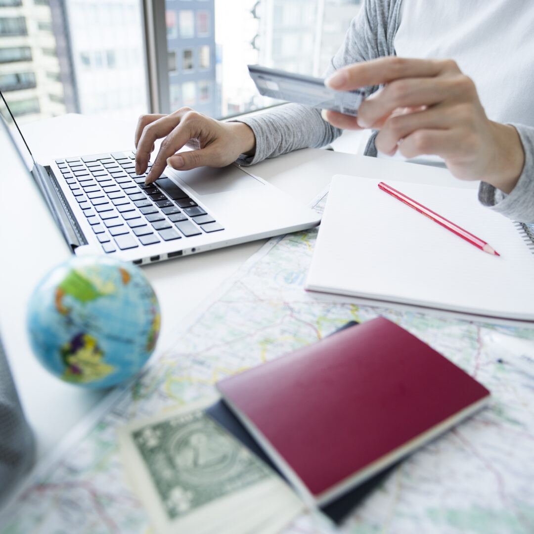 Expandirse sin fronteras: ¿Cómo derribar las barreras comerciales y vender en el exterior sin constituirte localmente?